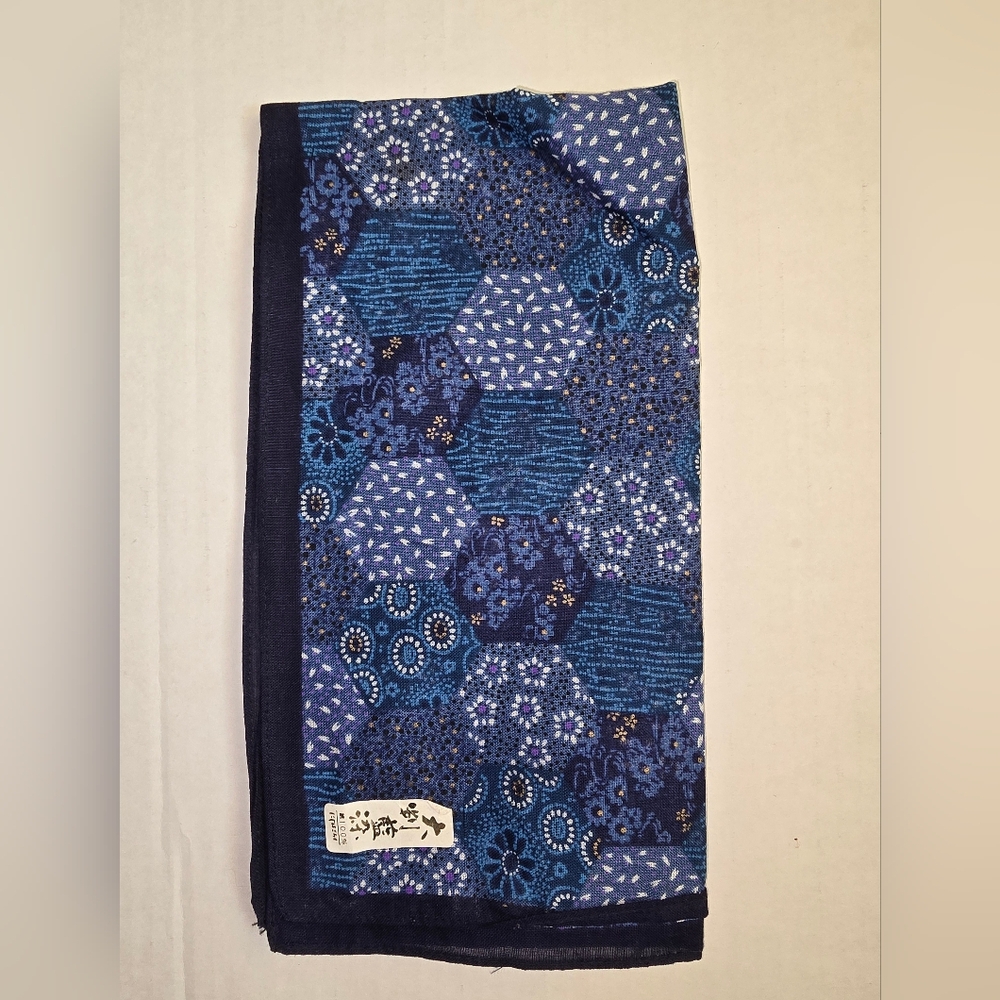 Vintage Japanese indigo-dyed cloth Blue Hexagon Pattern Cotton Handkerchief - Picture 1 of 4